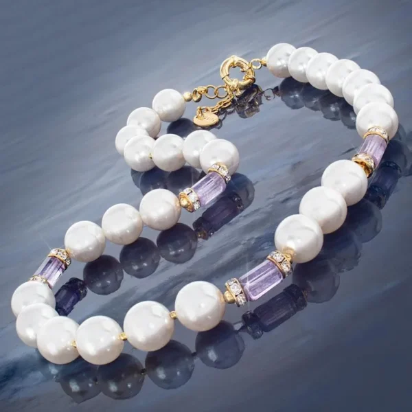 Status Necklace & Earrings - Image 3